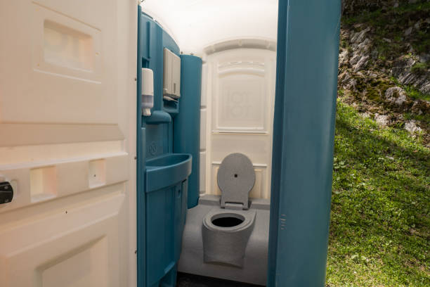 Best Porta potty rental near me  in Los Luceros, NM